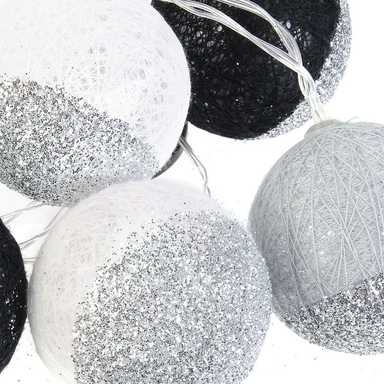 The Home Deco Factory Guirlande lumineuse 10 LED Boule Céleste - L. 192 cm - Argent et noir Meilleure vente ???? The Home Deco Factory Guirlande Lumineuse 10 LED Boule Céleste - L. 192 Cm - Argent Et Noir ???? -Paris Prix Sales unnamed file 1124