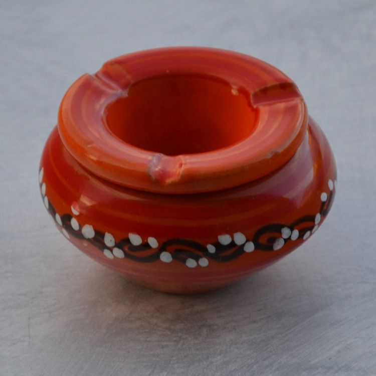 YODECO Cendrier petit modèle anti fumée Tatoué orange - D 10 cm Le moins cher ???? YODECO Cendrier Petit Modèle Anti Fumée Tatoué Orange - D 10 Cm ???? -Paris Prix Sales unnamed file 2558