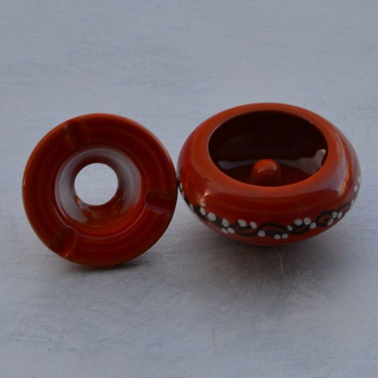 YODECO Cendrier petit modèle anti fumée Tatoué orange - D 10 cm Le moins cher ???? YODECO Cendrier Petit Modèle Anti Fumée Tatoué Orange - D 10 Cm ???? -Paris Prix Sales unnamed file 2559