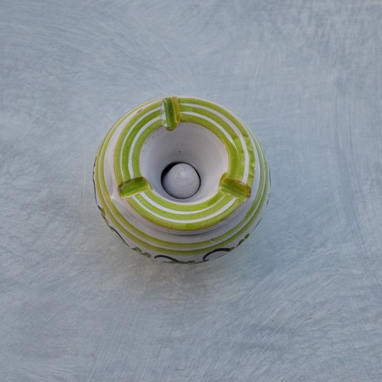 Meilleure affaire ✔️ YODECO Cendrier Anti Fumée Tatoué Vert Anis Et Blanc - Mini Modèle ???? 2 Meilleure affaire ✔️ YODECO Cendrier Anti Fumée Tatoué Vert Anis Et Blanc - Mini Modèle ???? – Image 2