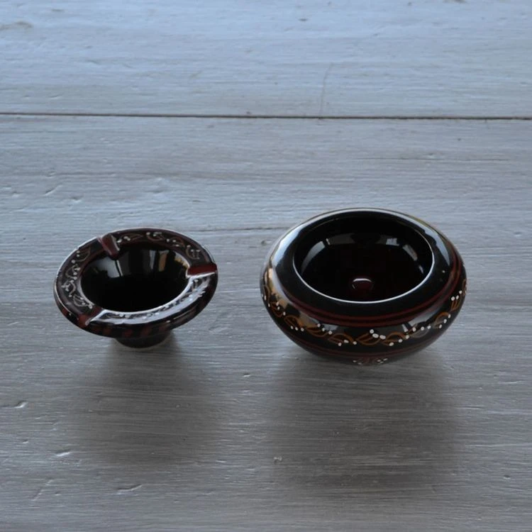 Le moins cher ❤️ YODECO Cendrier Anti Fumée Tatoué Noir - Petit Modèle 🛒 3 Le moins cher ❤️ YODECO Cendrier Anti Fumée Tatoué Noir - Petit Modèle 🛒 – Image 3