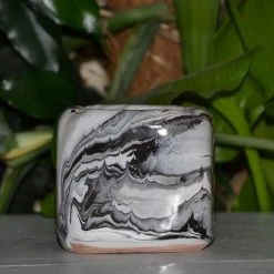 Remise 😀 YODECO Cendrier Anti Fumée Cube Marbré Noir Et Blanc 🔥